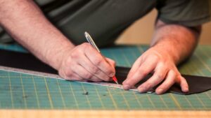 How to Get Pen Ink Out Of Leather? | Leather Advice