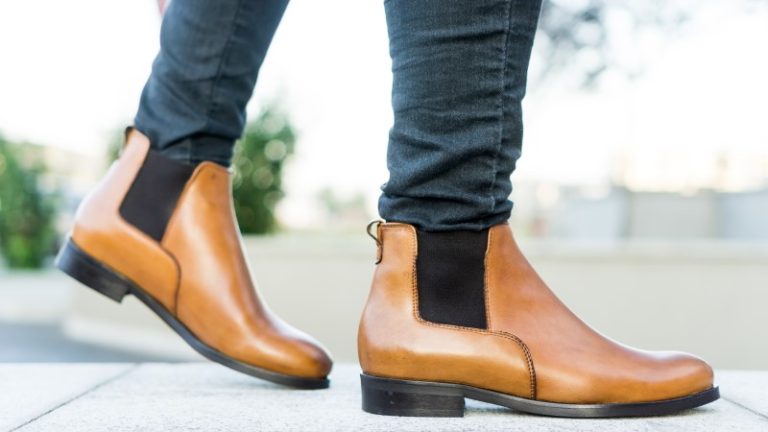 What Shoes/Boots to Wear with Leather Pants – 15 Trendy Shoes for ...