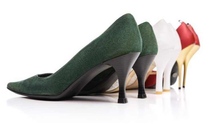 What Shoes/Boots to Wear with Leather Pants – 15 Trendy Shoes for ...
